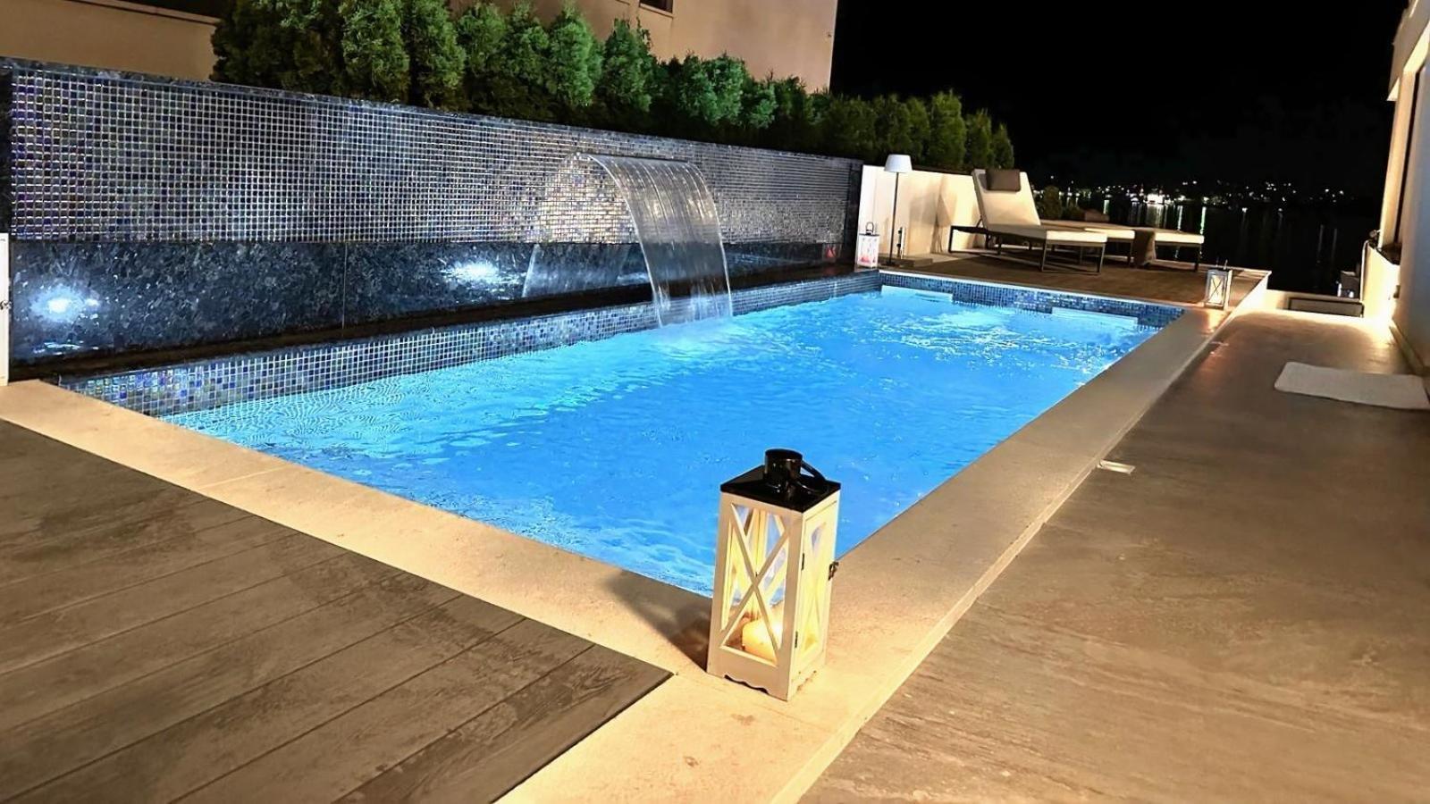 טרוגיר Villa Palace Al Nera מראה חיצוני תמונה