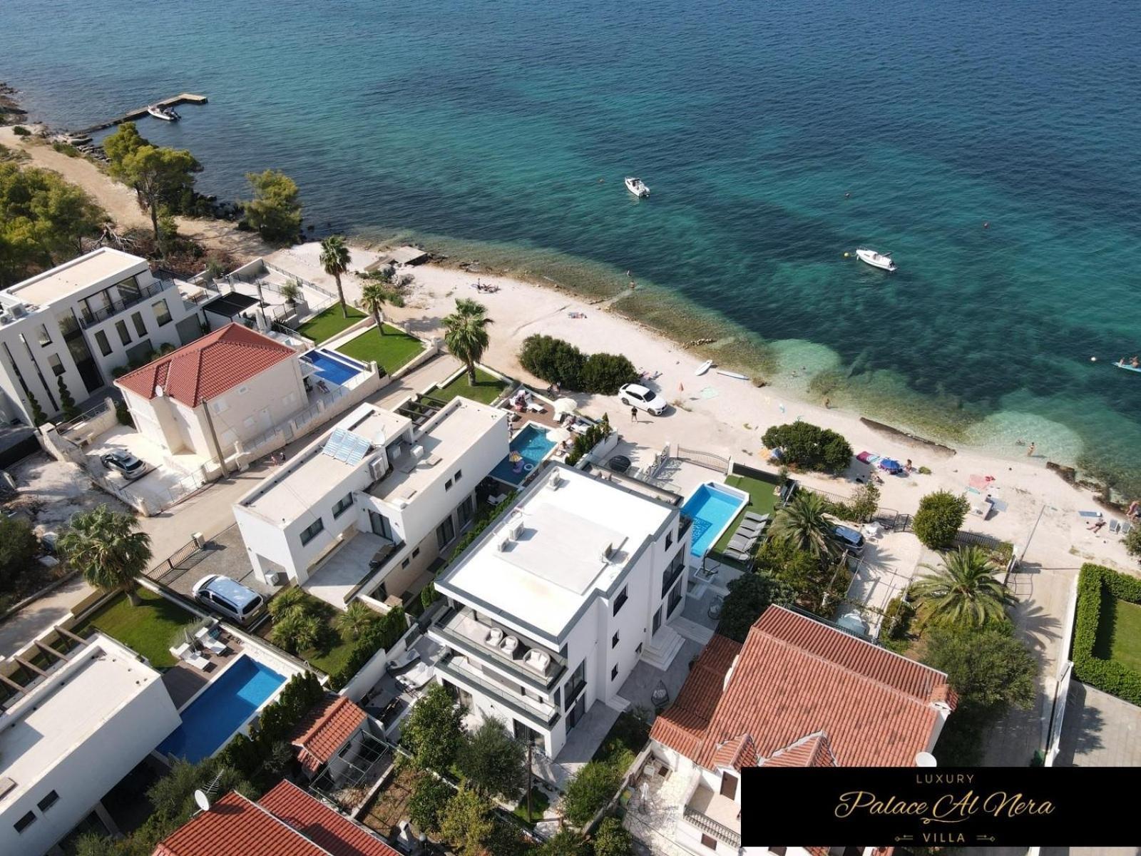 טרוגיר Villa Palace Al Nera מראה חיצוני תמונה