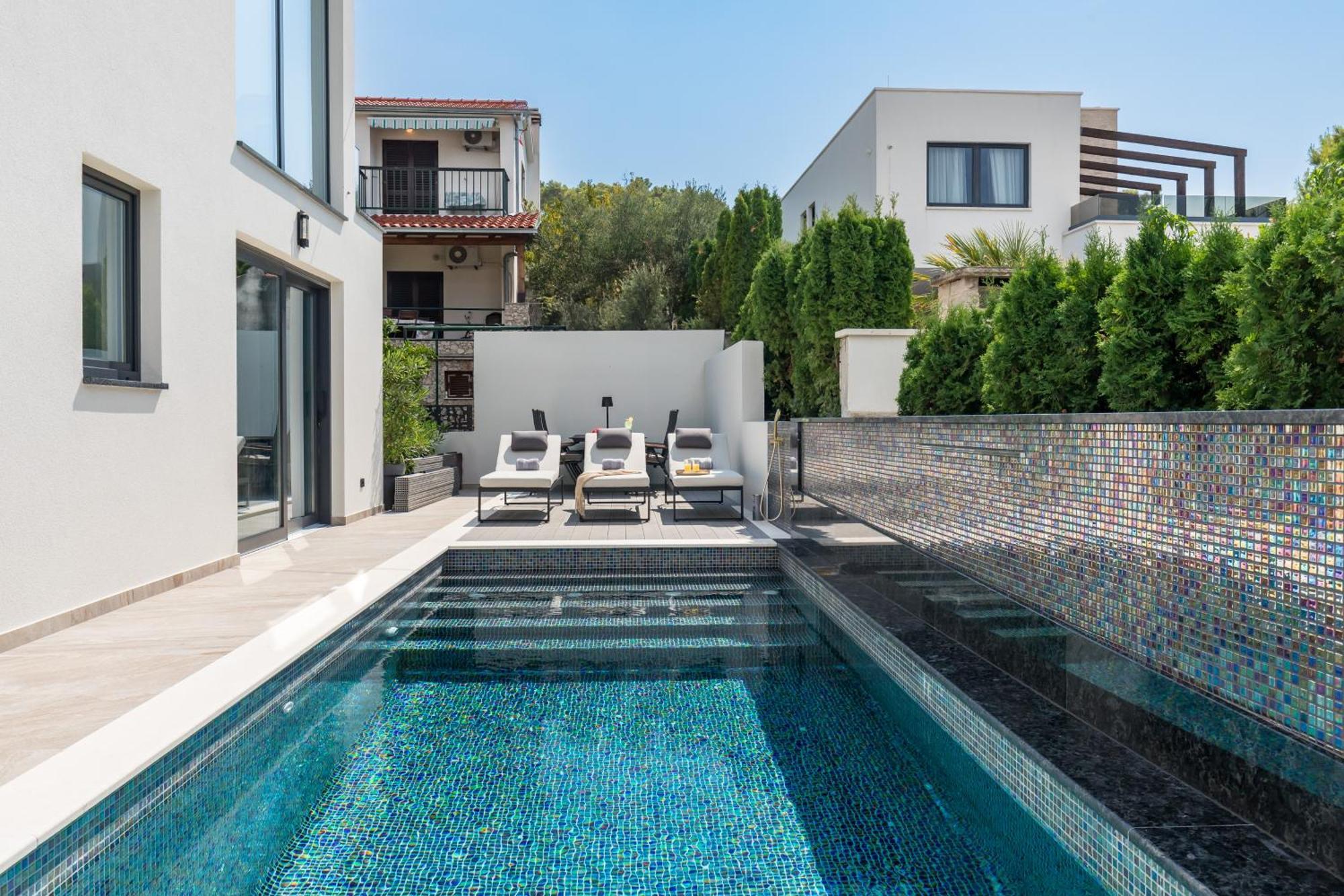 טרוגיר Villa Palace Al Nera מראה חיצוני תמונה